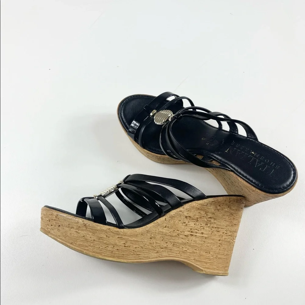 Italian Shoemakers chic strappy